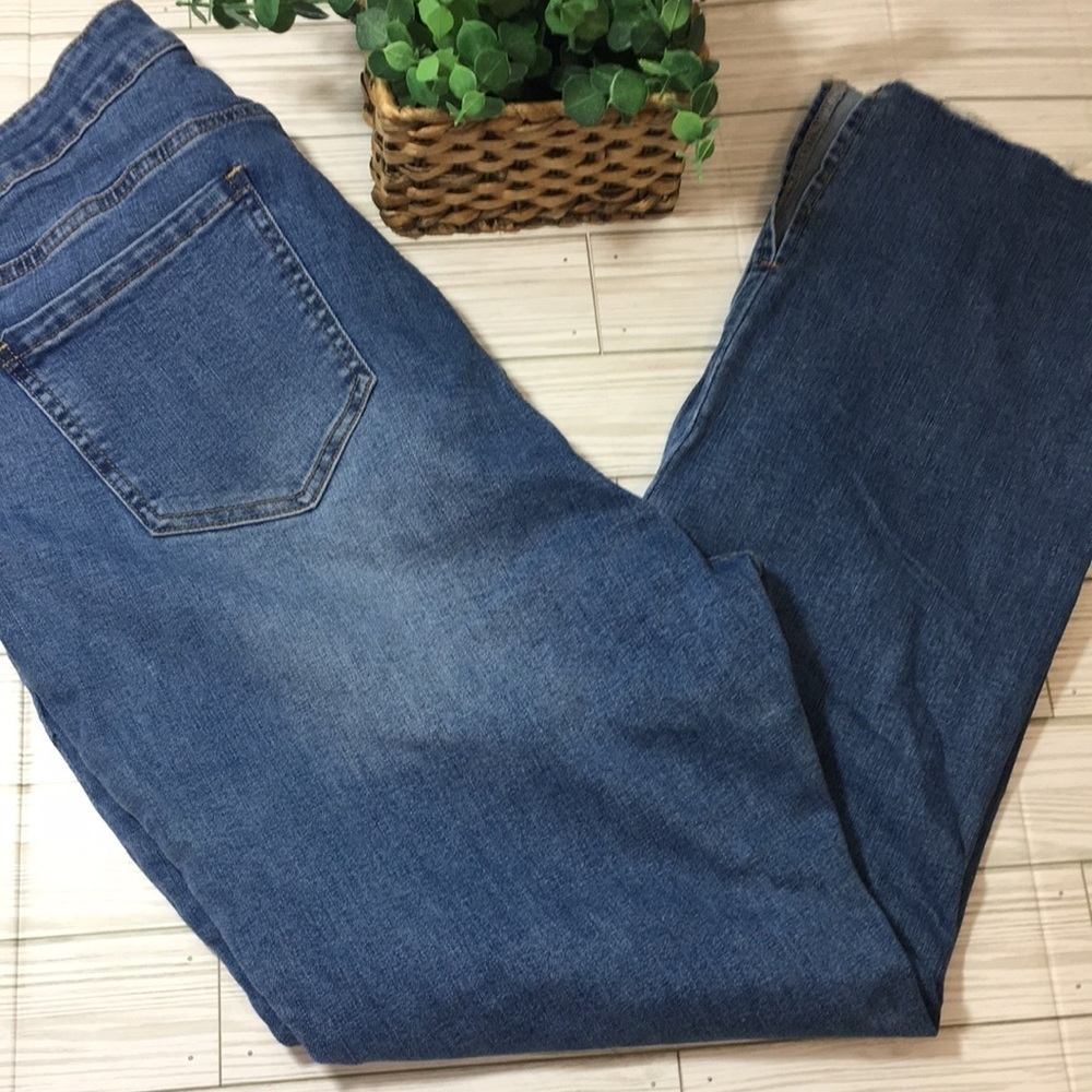 Shein stretch denim slit leg jeans